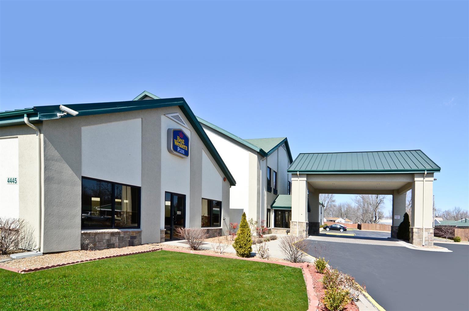 Hotel Western Airport 3*