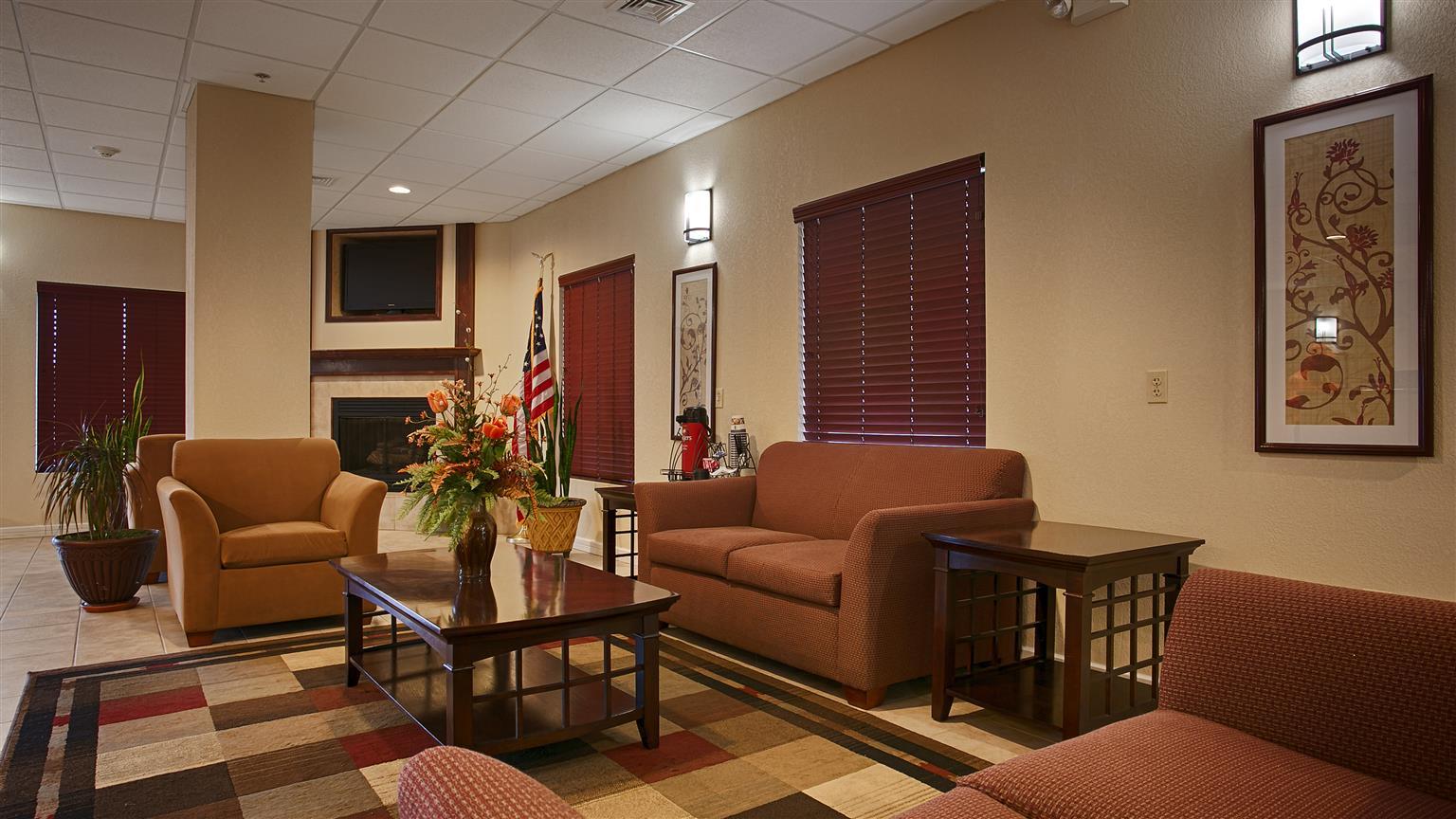Best Western Plus Airport Hotel