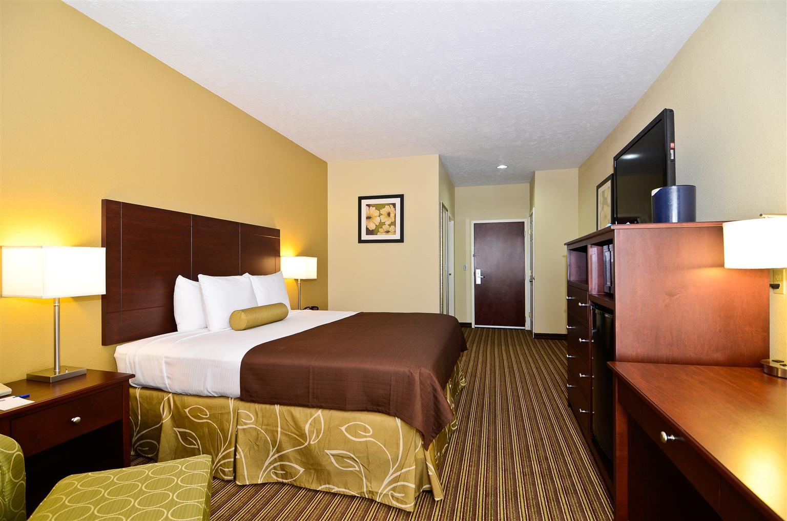 Western Airport 3*